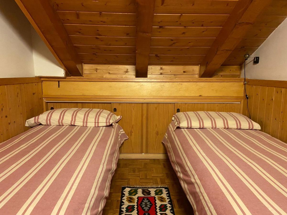 Appartamento Fronte Piste Auronzo di Cadore Luaran gambar